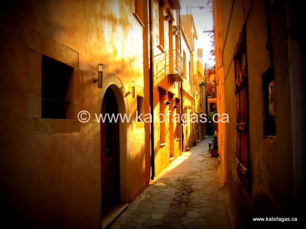 IMG_6003 Narrow alley, old Chania, Crete