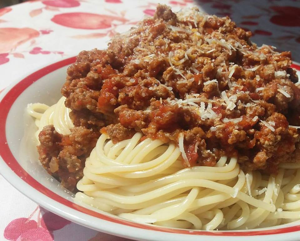 Meat sauce pasta discount
