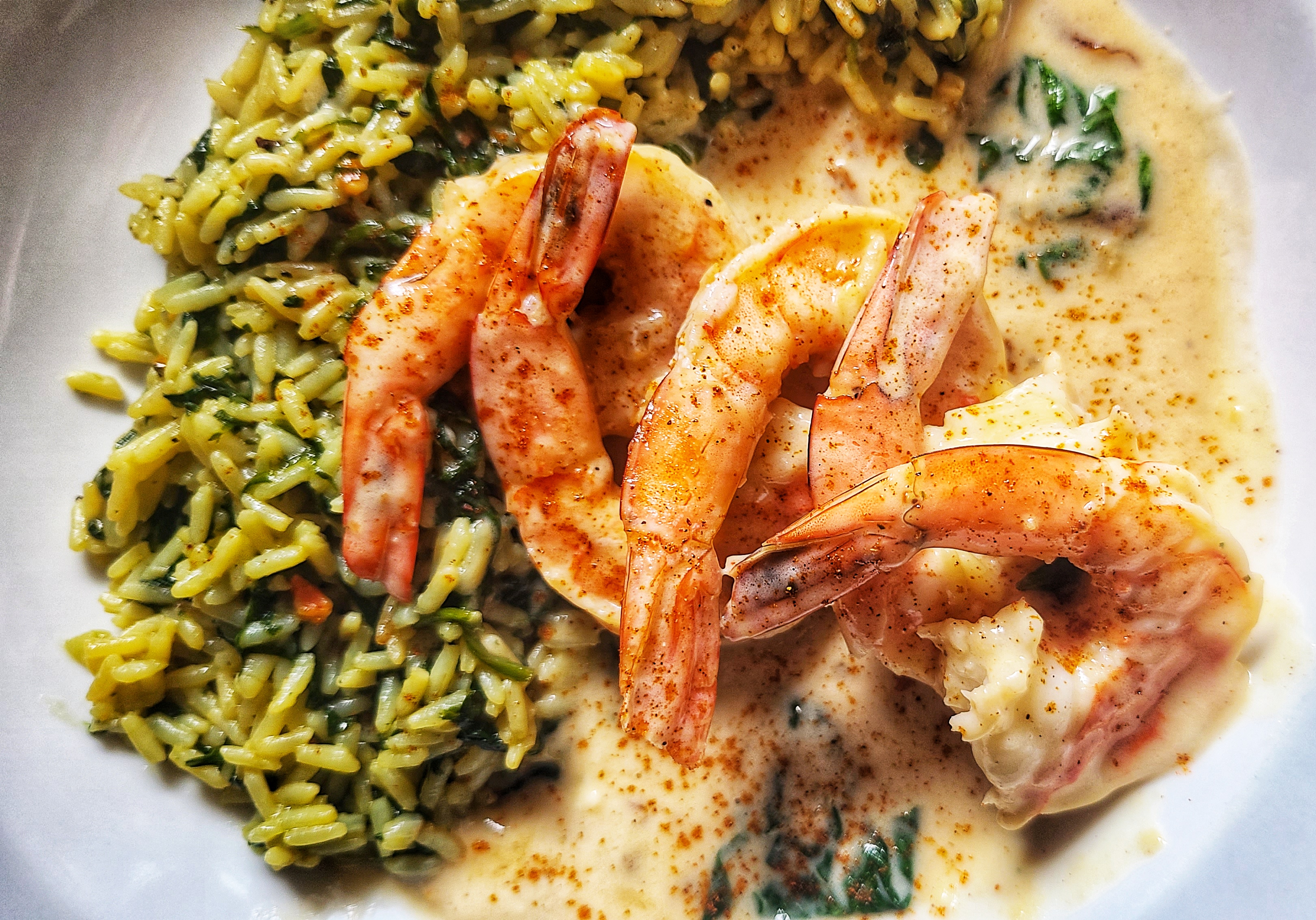 Ouzo Shrimp with Spinach Rice Kalofagas.ca